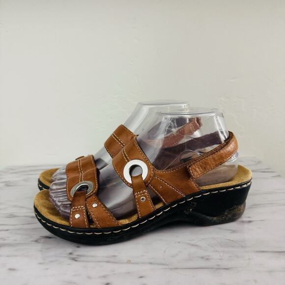 Clarks Brown Leather Slingback Sandals Women’s Size 7 - Picture 1 of 10